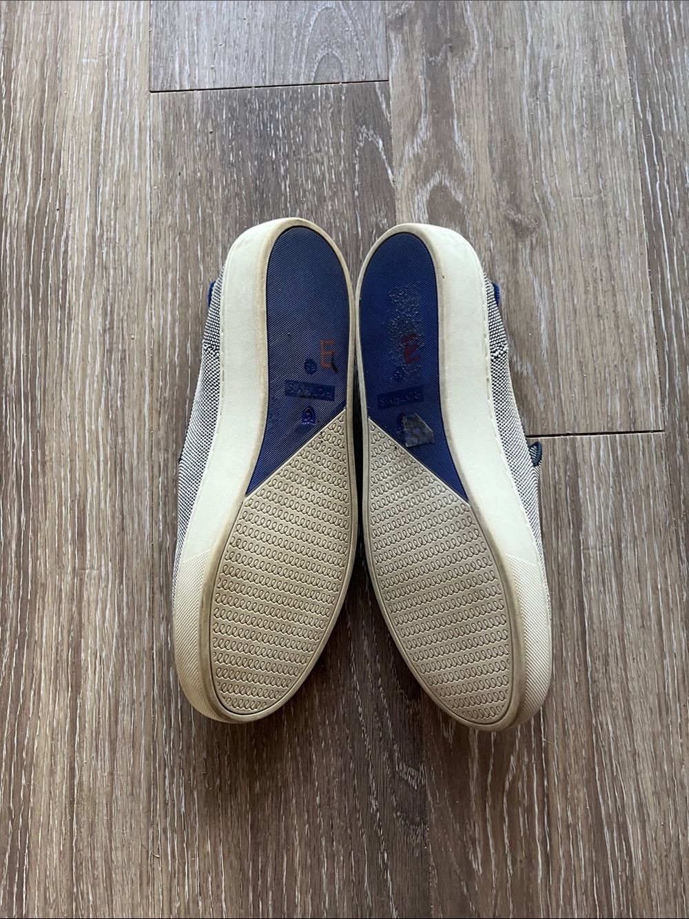 Rothy’s Slip-On Casual flats 8.5 women’s. - Picture 2 of 2